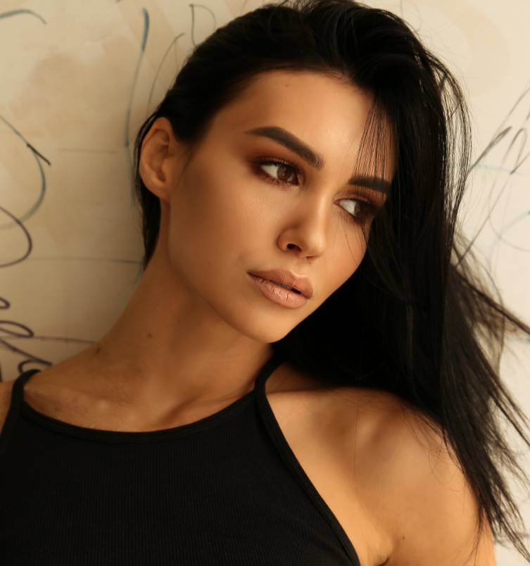 Beautiful brunette woman